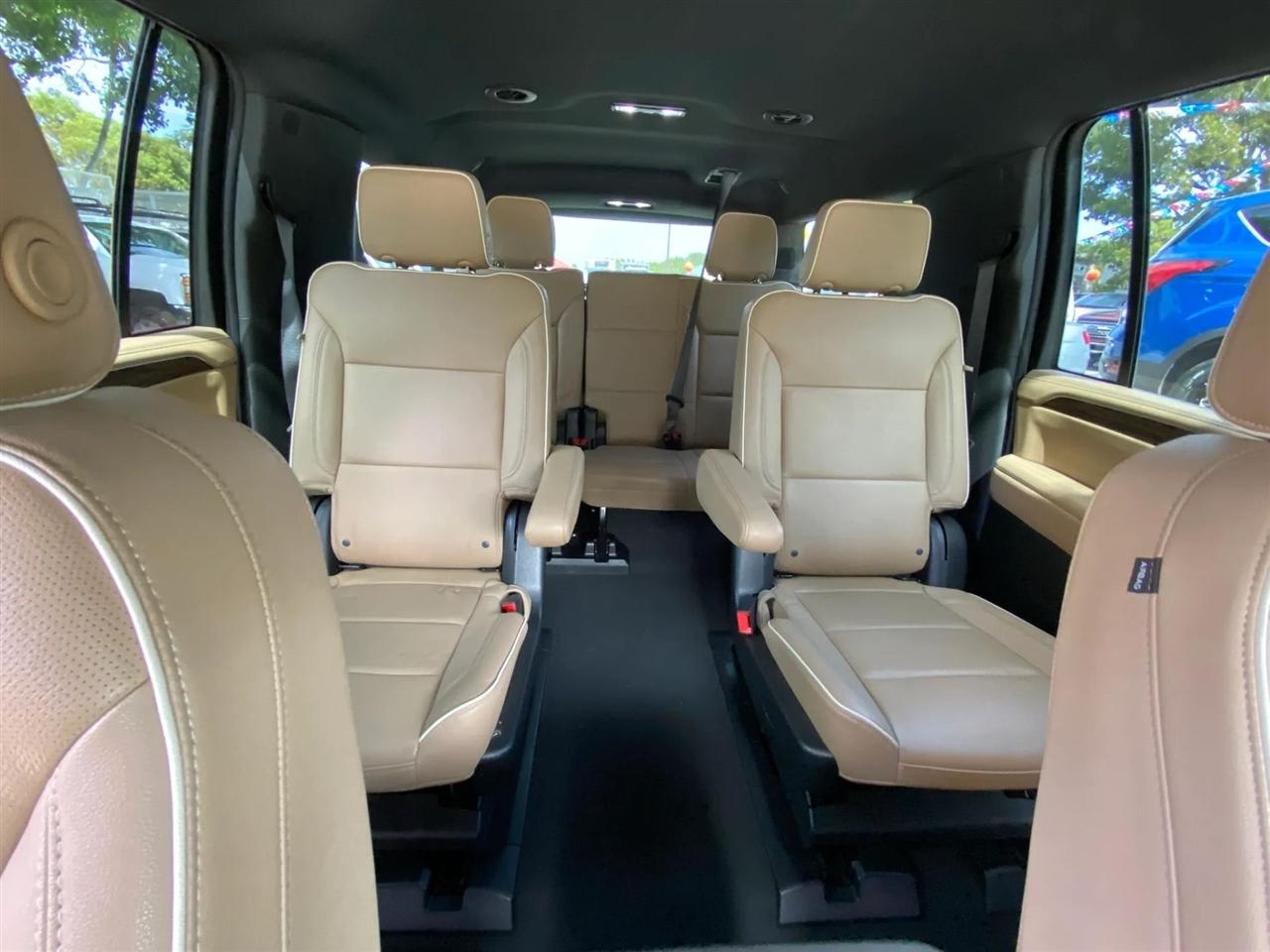 Chevrolet Suburban Premier 2023