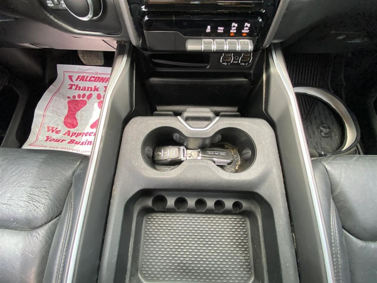RAM 1500 Lone Star Crew Cab SB 4WD 2020