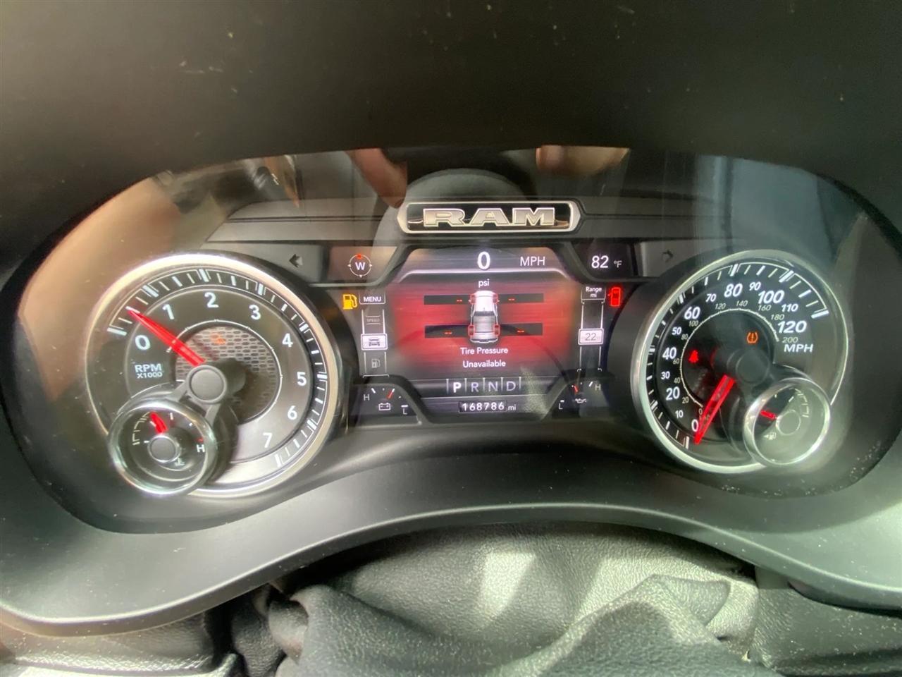RAM 1500 Lone Star Crew Cab SB 4WD 2020