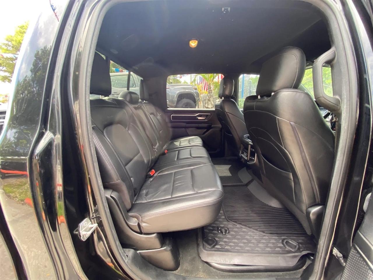 RAM 1500 Lone Star Crew Cab SB 4WD 2020