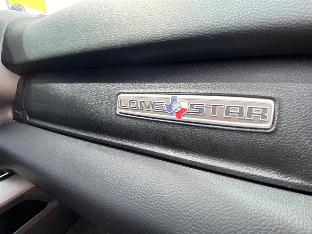 RAM 1500 Lone Star Crew Cab SB 4WD 2020
