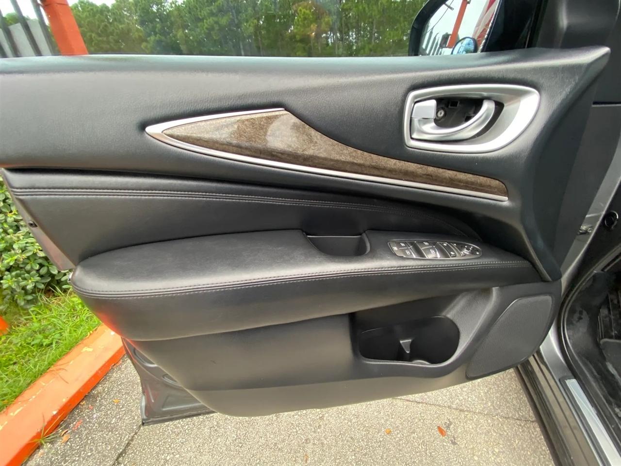 Infiniti QX60 Base FWD 2015