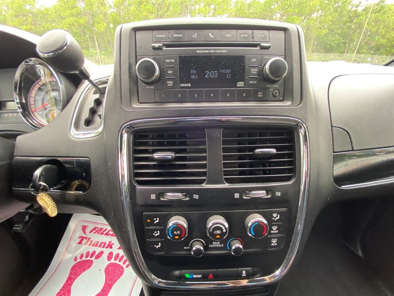 Dodge Grand Caravan SE 2014