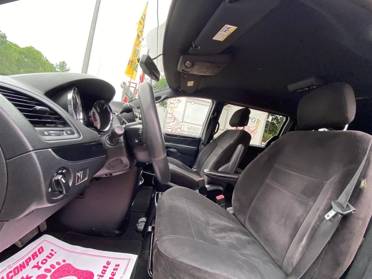 Dodge Grand Caravan SE 2014