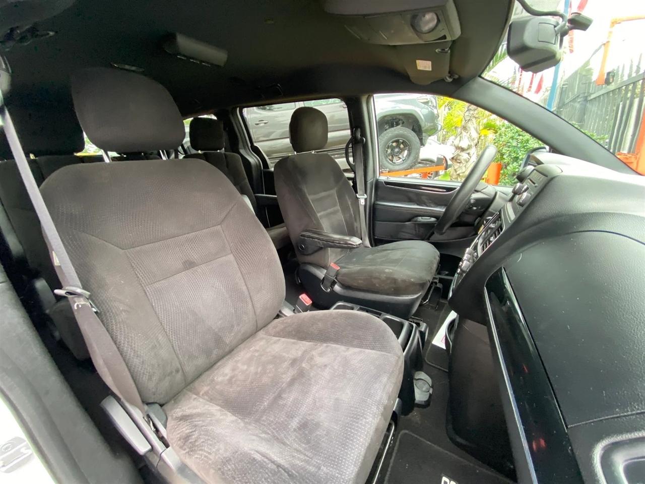 Dodge Grand Caravan SE 2014