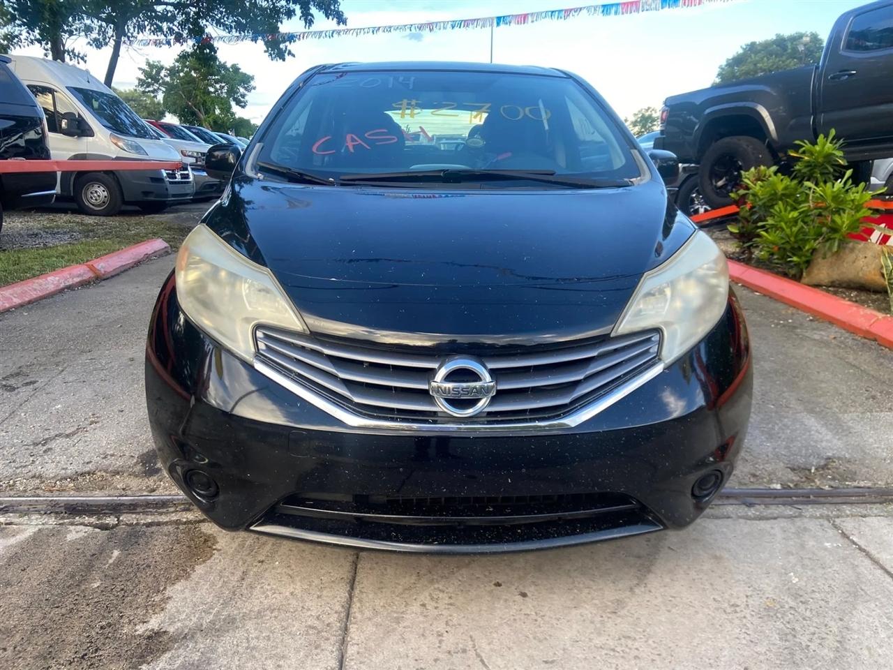 Nissan Versa Note S Plus 2014