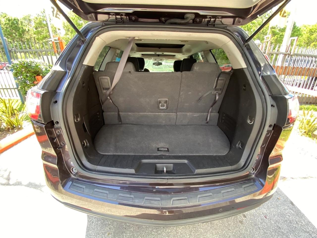 Chevrolet Traverse 1LT FWD 2015