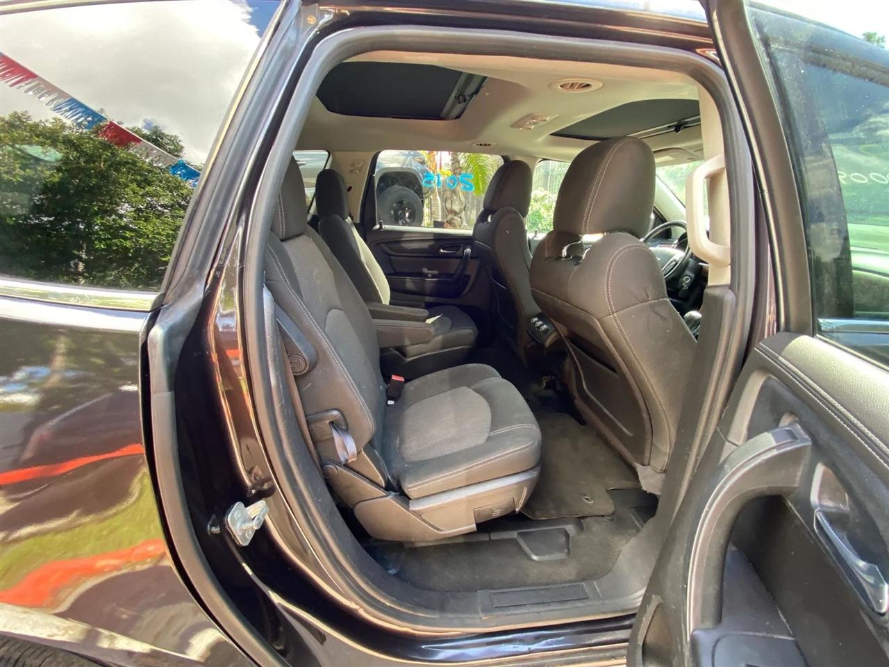 Chevrolet Traverse 1LT FWD 2015
