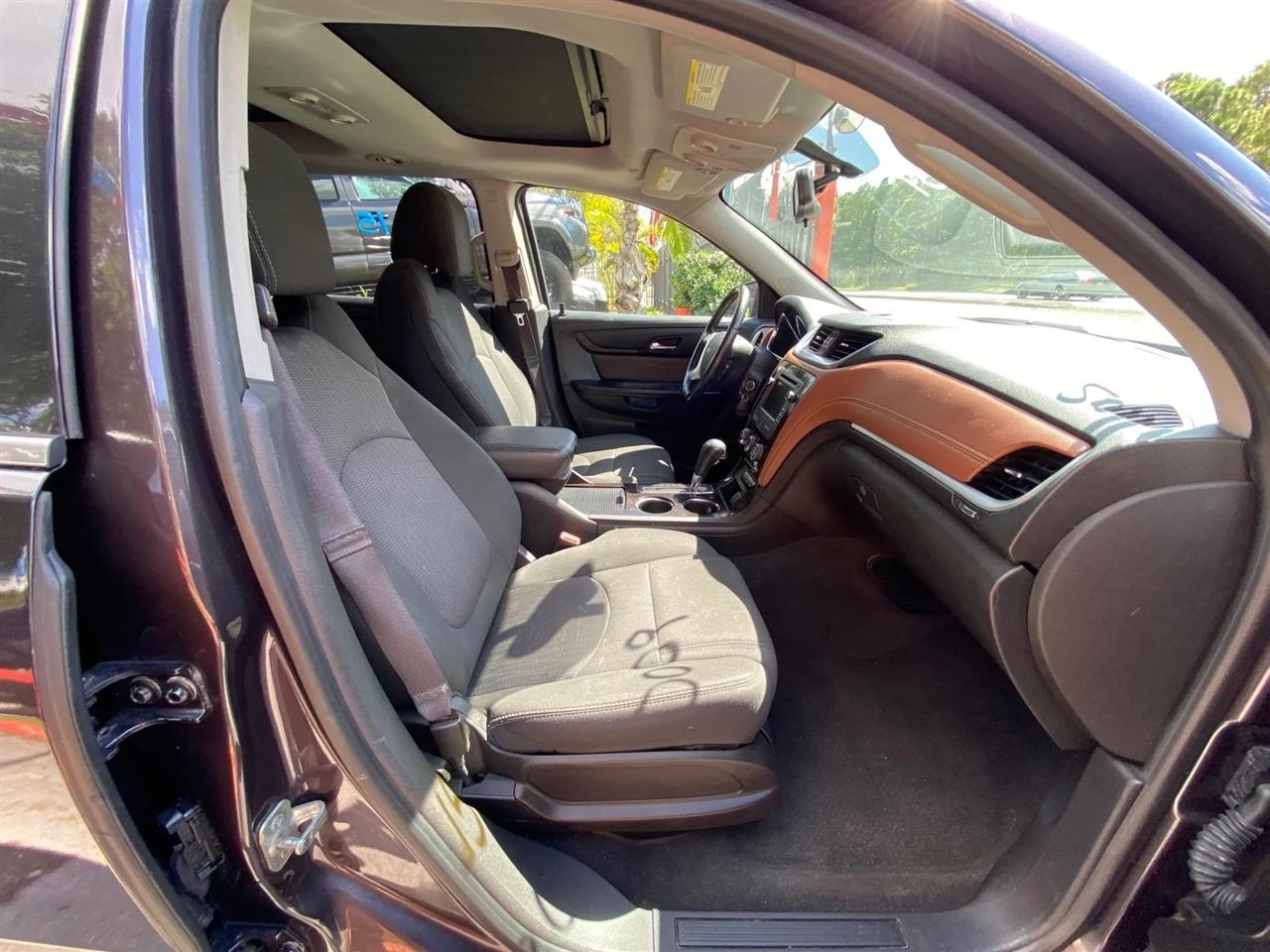 Chevrolet Traverse 1LT FWD 2015