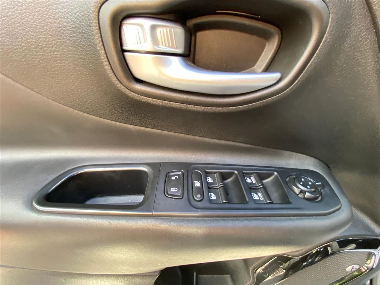 Jeep Renegade Latitude 4WD 2017