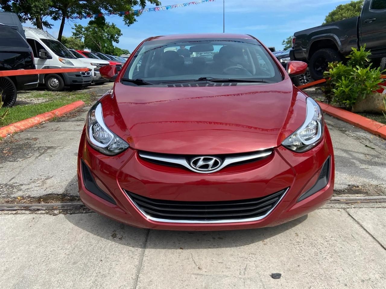 Hyundai Elantra SE 6AT 2016