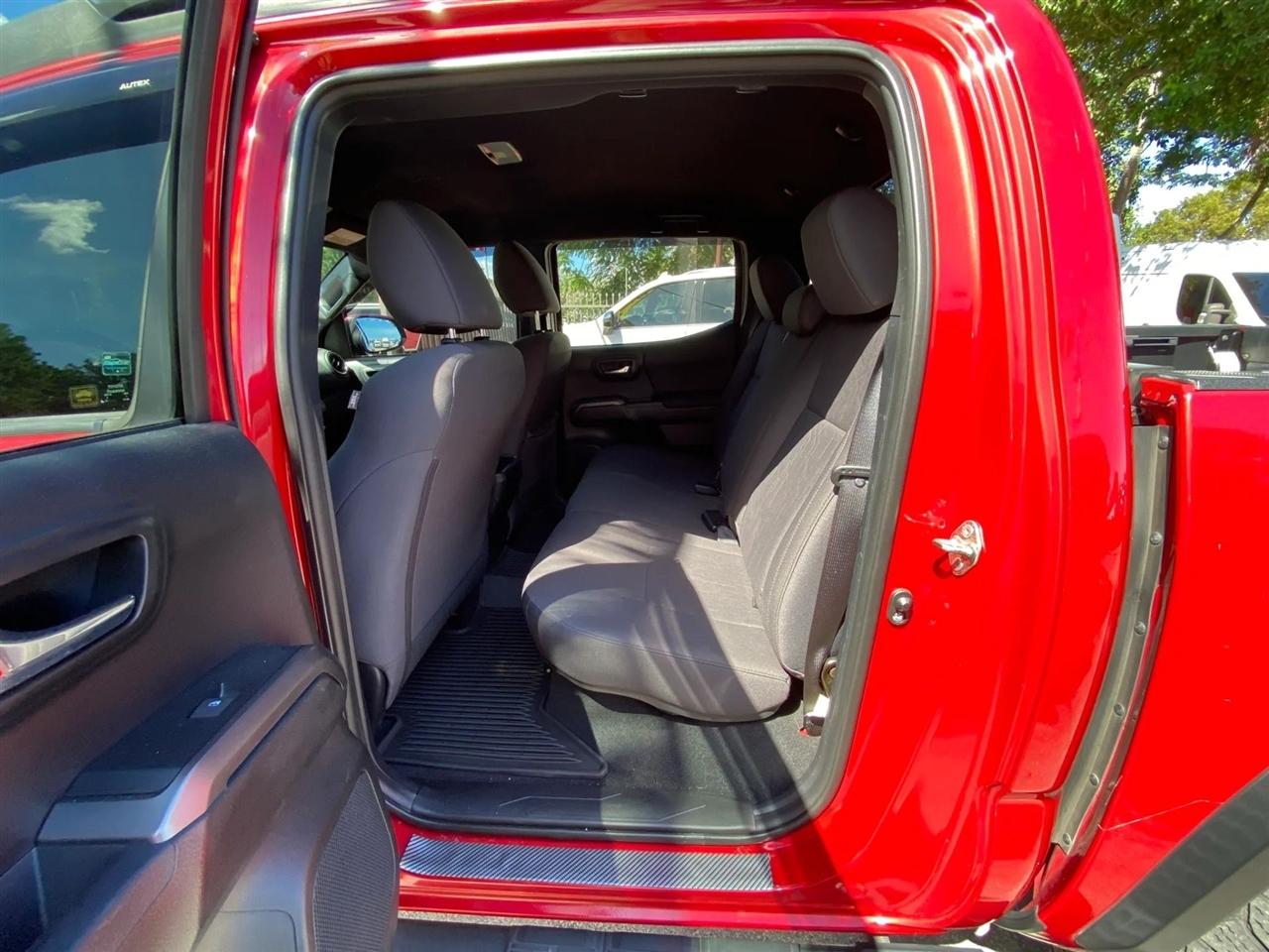 Toyota Tacoma SR5 Double Cab Long Bed V6 6AT 2WD 2018