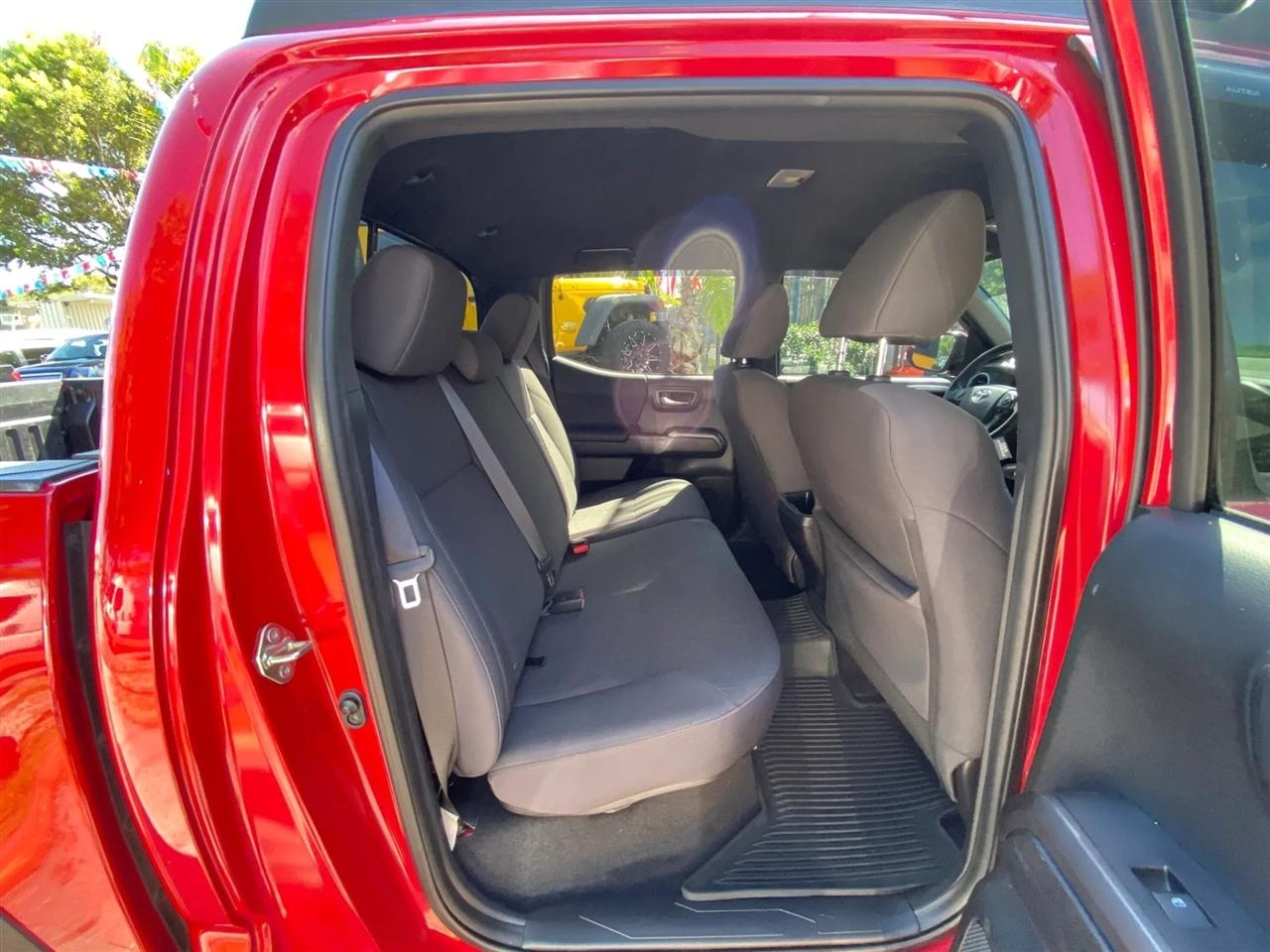 Toyota Tacoma SR5 Double Cab Long Bed V6 6AT 2WD 2018