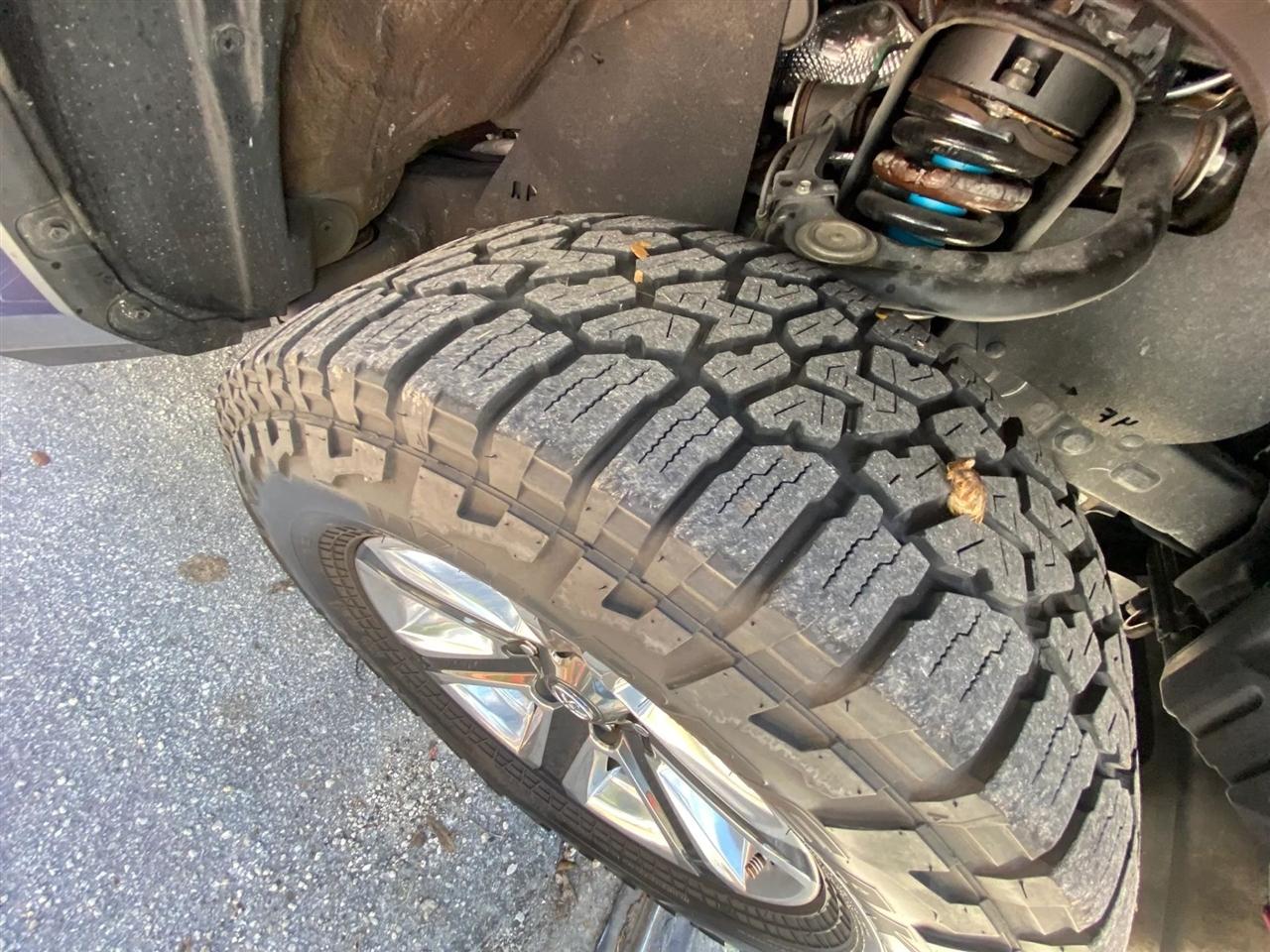 Toyota Tacoma SR5 Double Cab Long Bed V6 6AT 2WD 2018