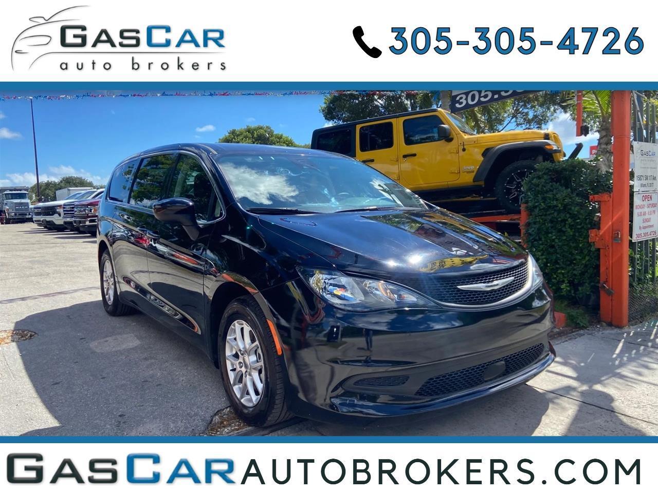 2024 Chrysler Voyager LX