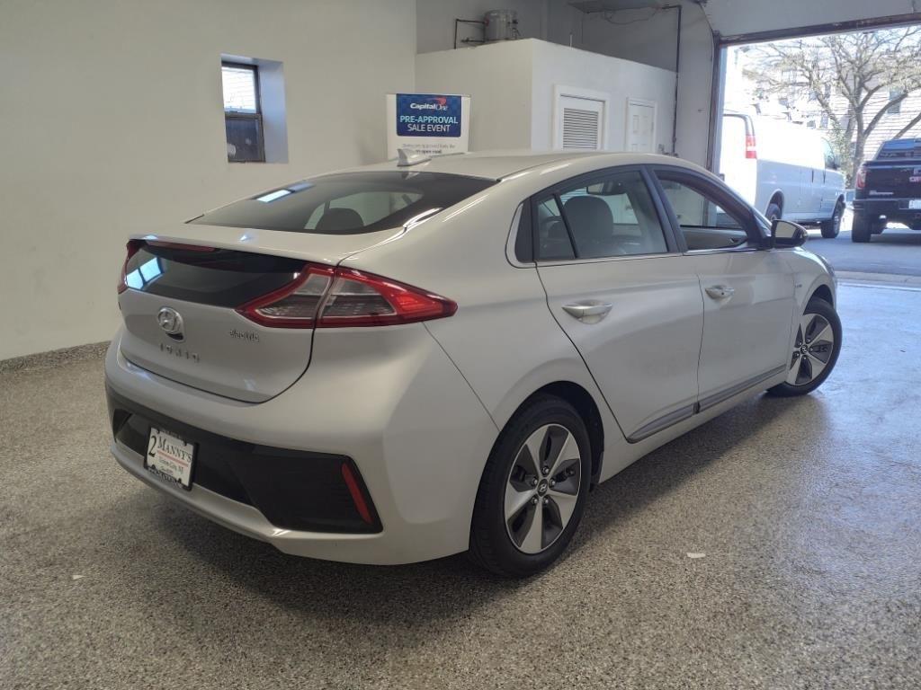 Hyundai Ioniq Electric Limited Hatchback 2019