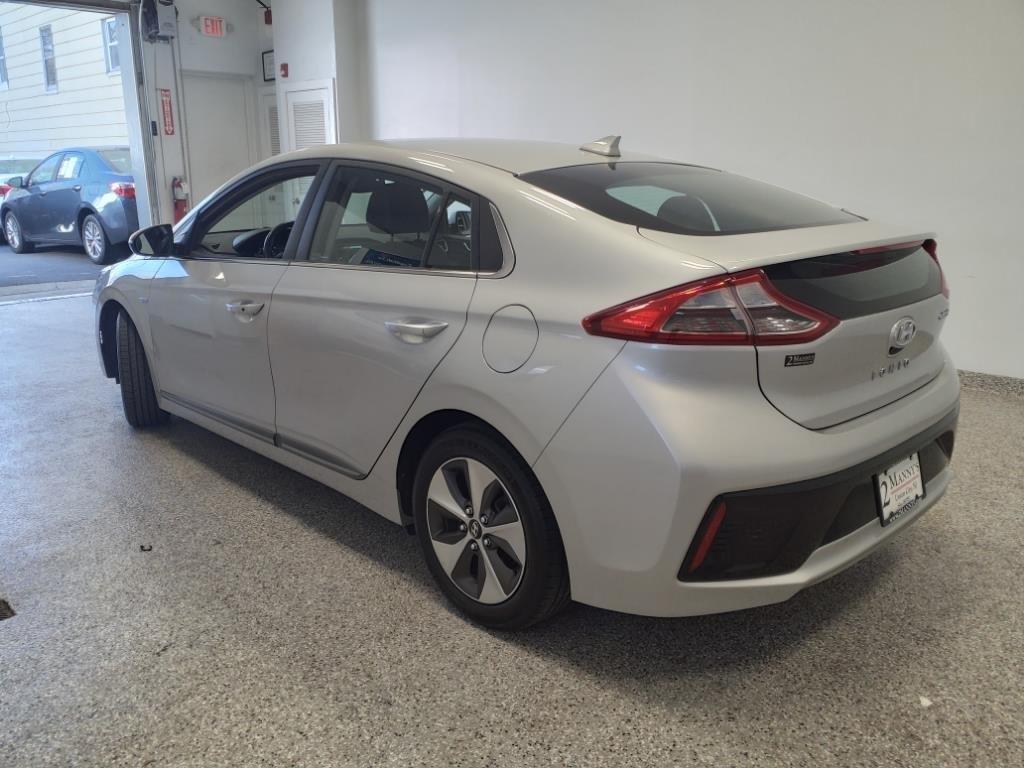 Hyundai Ioniq Electric Limited Hatchback 2019