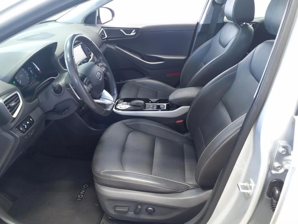 Hyundai Ioniq Electric Limited Hatchback 2019