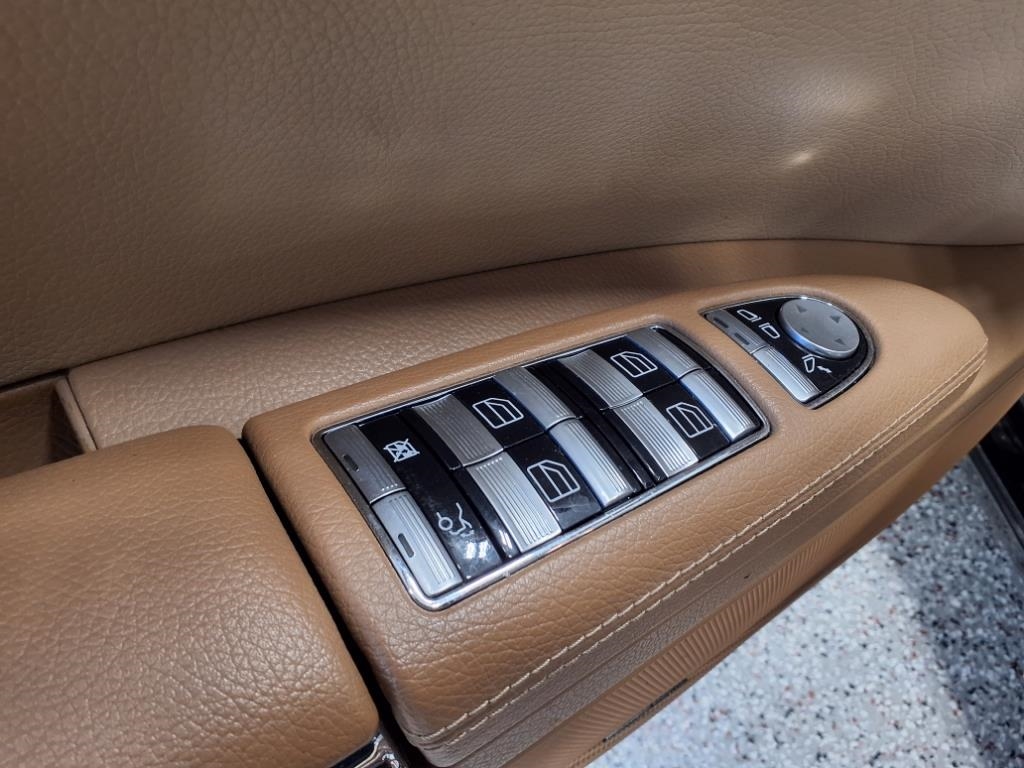 Mercedes-Benz S-Class 4dr Sdn 5.5L V8 4MATIC 2008