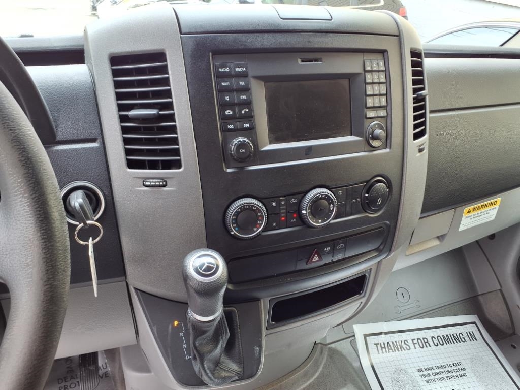 2015 Mercedes Benz Sprinter 3500 photo 7