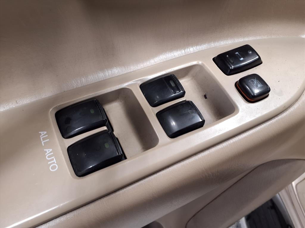 Toyota Land Cruiser 4dr 4WD (Natl) 2003