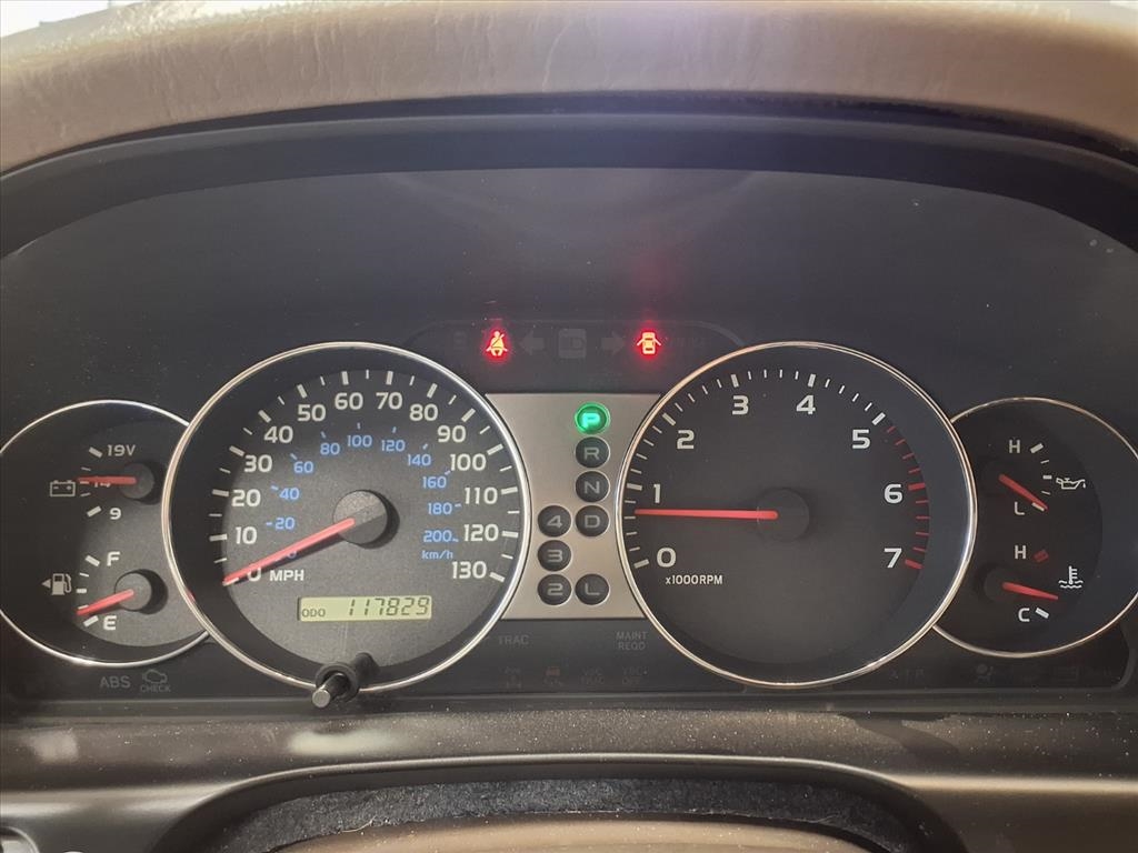 Toyota Land Cruiser 4dr 4WD (Natl) 2003