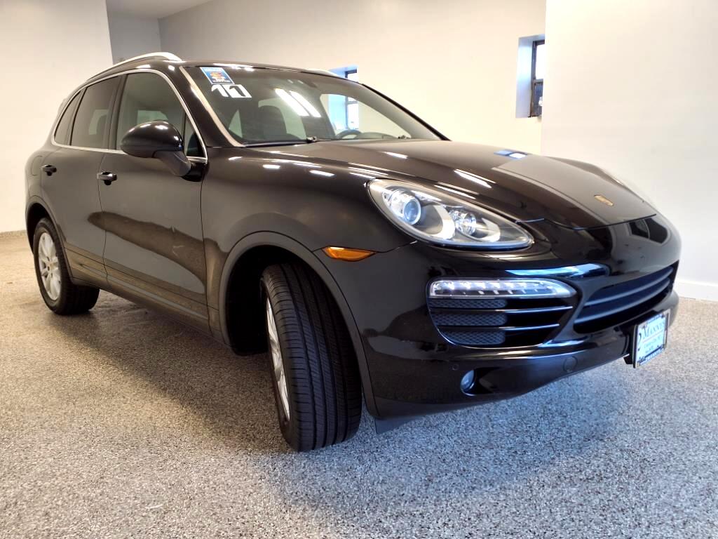 Porsche Cayenne AWD 2011