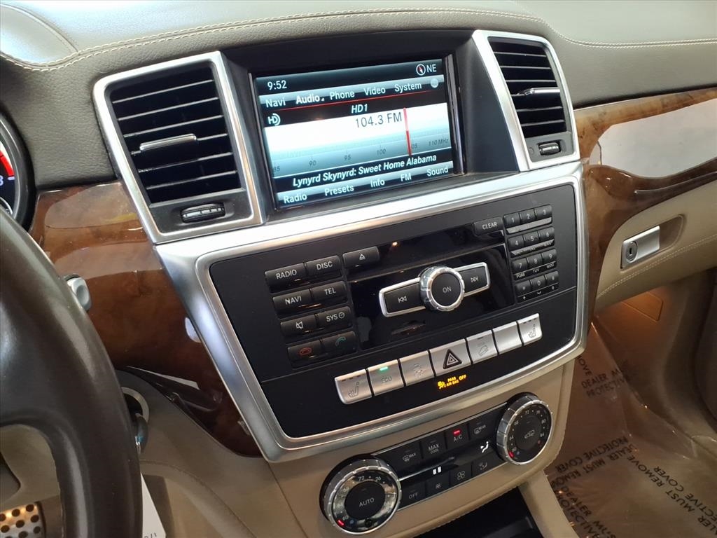 Mercedes-Benz M-Class 4MATIC 4dr ML 400 2015