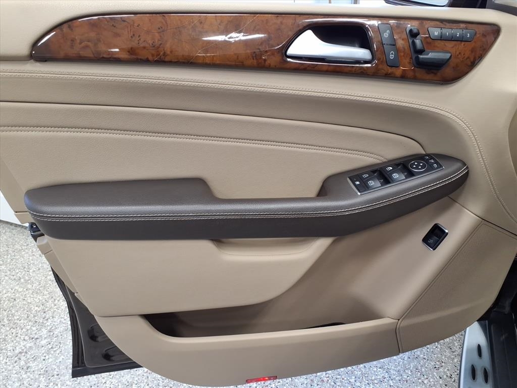 Mercedes-Benz M-Class 4MATIC 4dr ML 400 2015