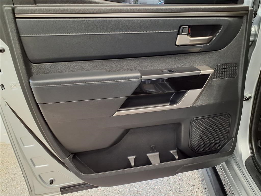 Toyota Tundra 4WD Platinum CrewMax 5.5' Bed (Natl) 2024