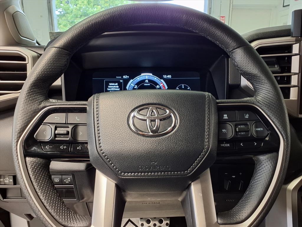 Toyota Tundra 4WD Platinum CrewMax 5.5' Bed (Natl) 2024