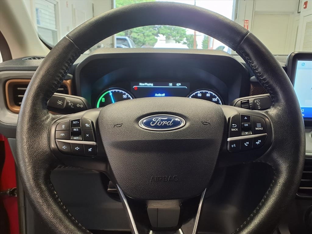 2022 Ford Maverick Lariat photo 17