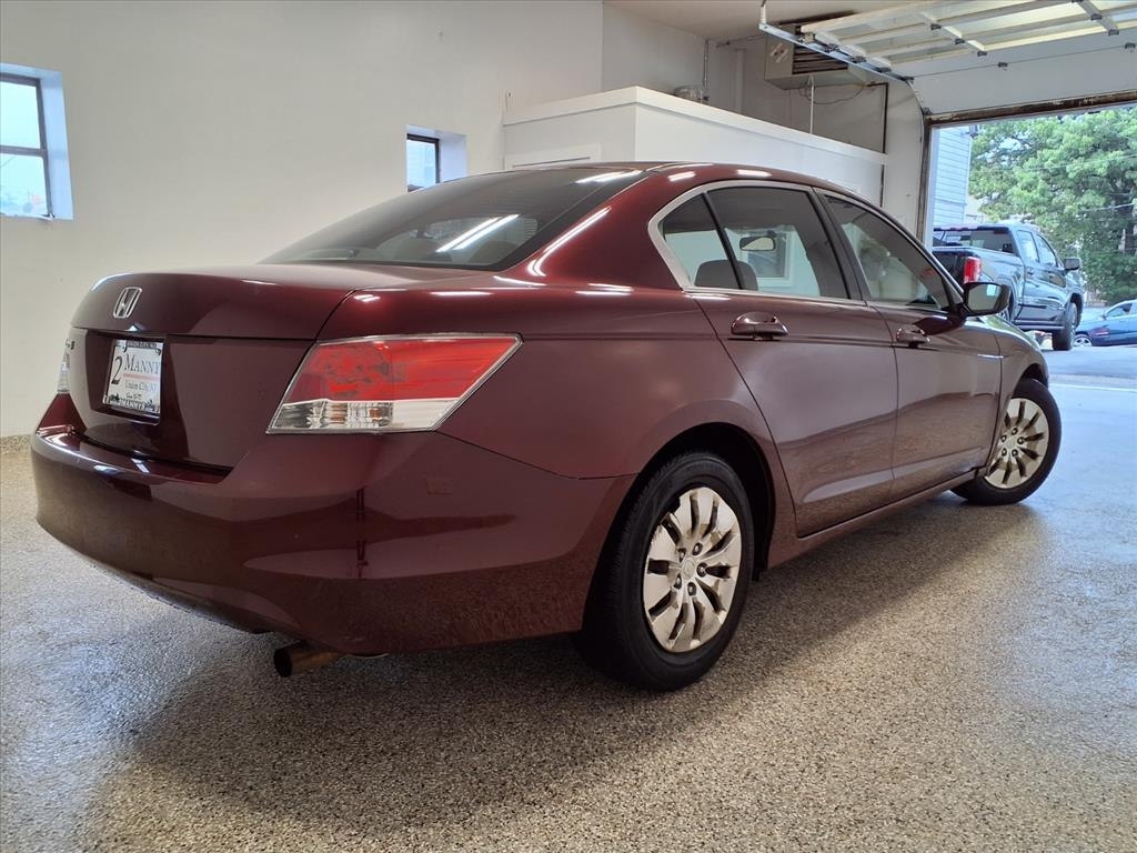 2010 Honda Accord LX photo 3