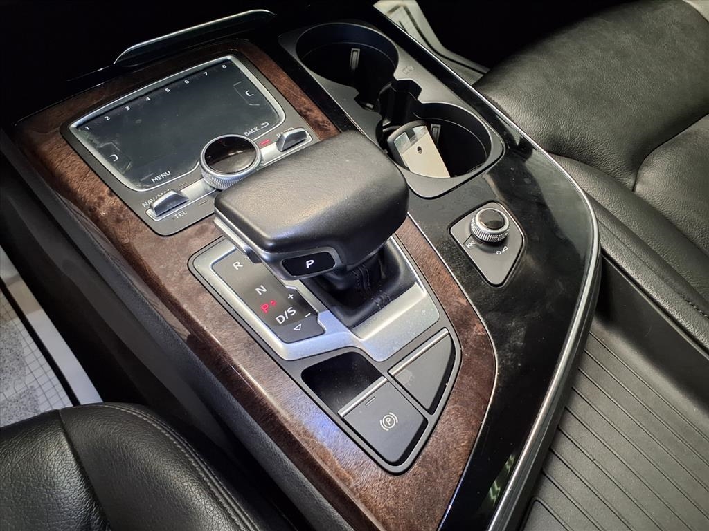 2017 Audi Q7 3.0 Premium Plus photo 13