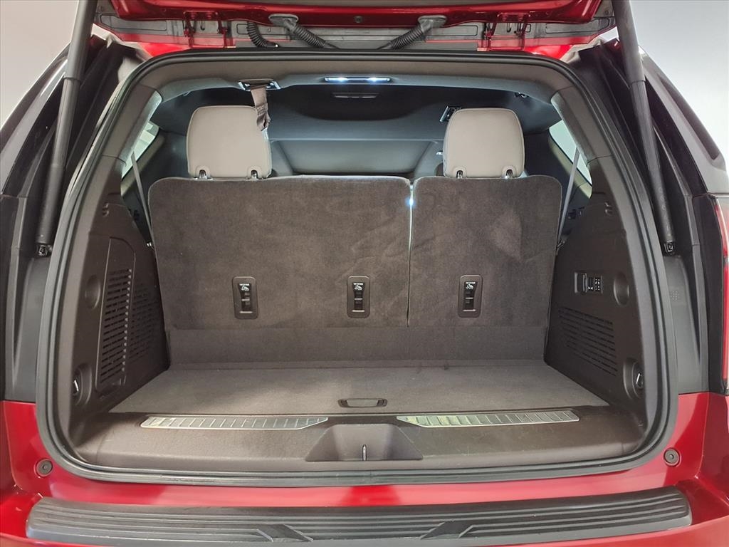 Chevrolet Tahoe 4WD 4dr Z71 2021