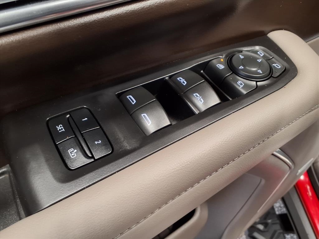 Chevrolet Tahoe 4WD 4dr Z71 2021