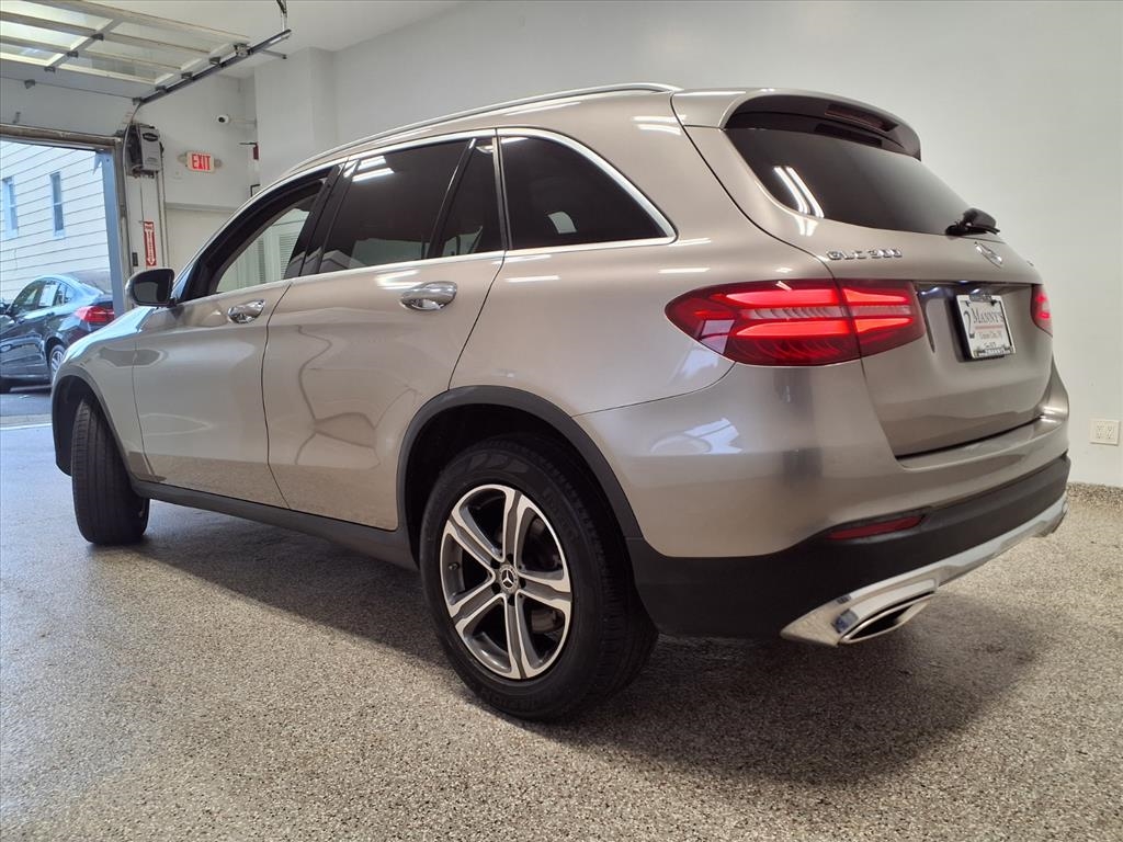 Mercedes-Benz GLC GLC 300 4MATIC SUV 2019