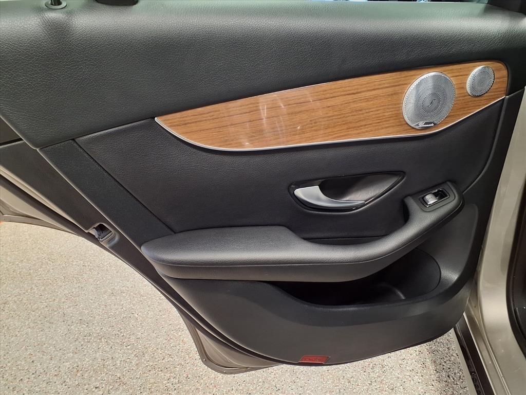 Mercedes-Benz GLC GLC 300 4MATIC SUV 2019