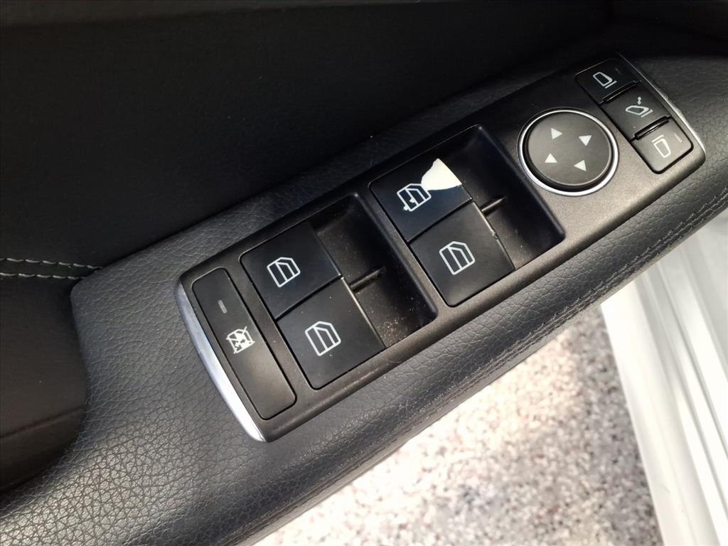 Mercedes-Benz E-Class 4dr Sdn E 350 Sport 4MATIC 2016