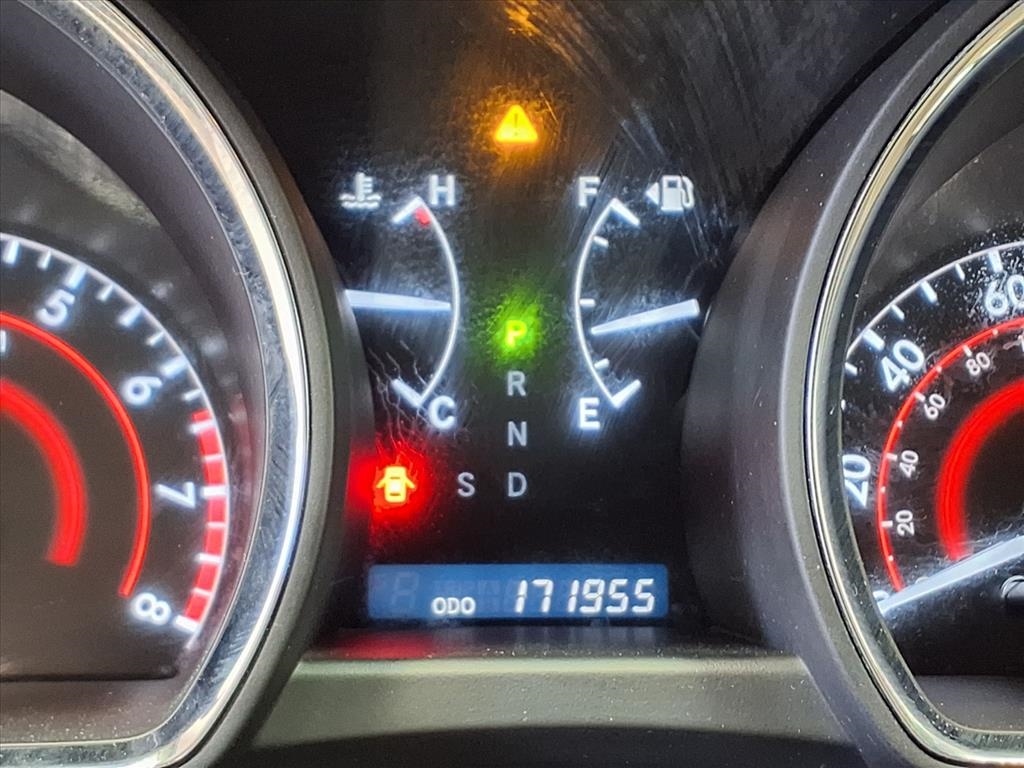 Toyota Highlander 4dr V6 4WD (Natl) 2012