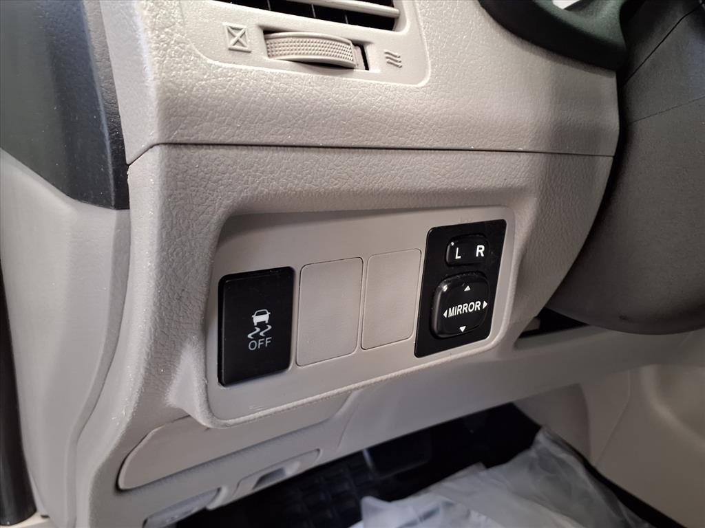 Toyota Corolla LE 2012