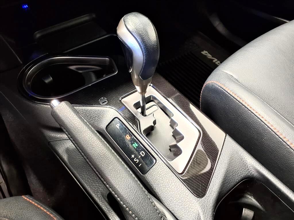 Toyota RAV4 SE AWD (Natl) 2018