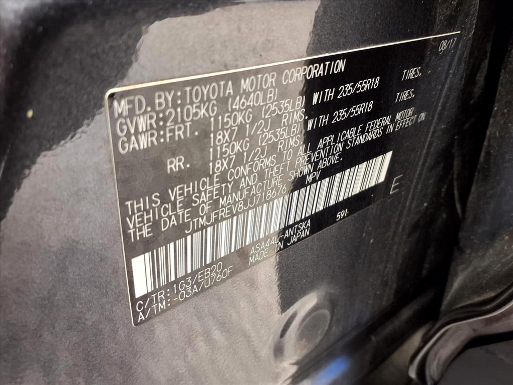 Toyota RAV4 SE AWD (Natl) 2018