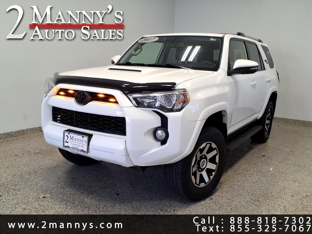 2017 Toyota 4Runner SR5 4WD (Natl)