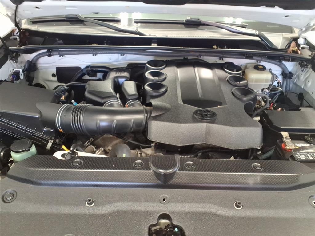 Toyota 4Runner SR5 4WD (Natl) 2017