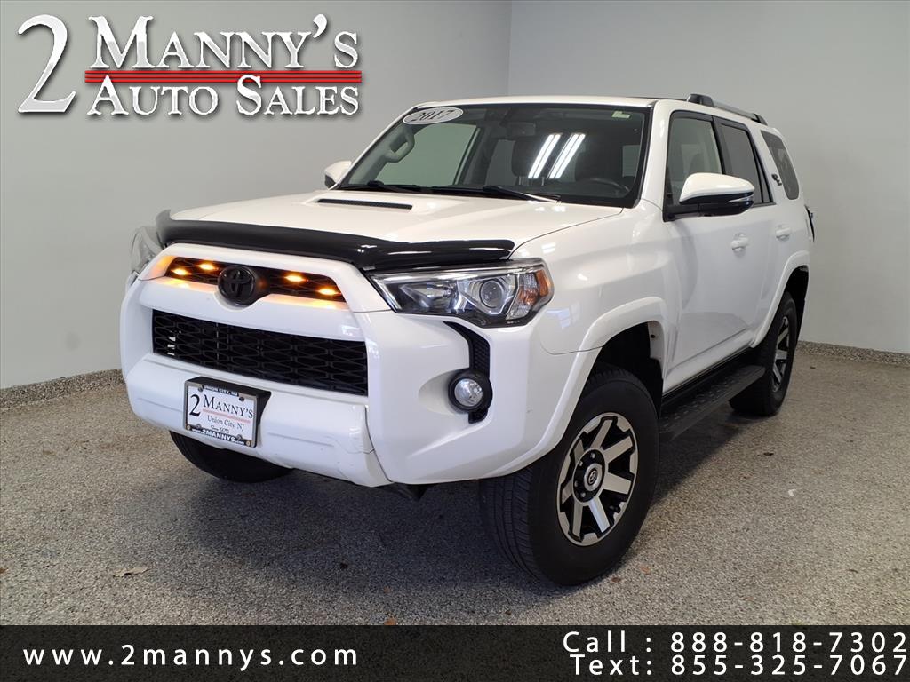 2017 Toyota 4Runner SR5 4WD (Natl)