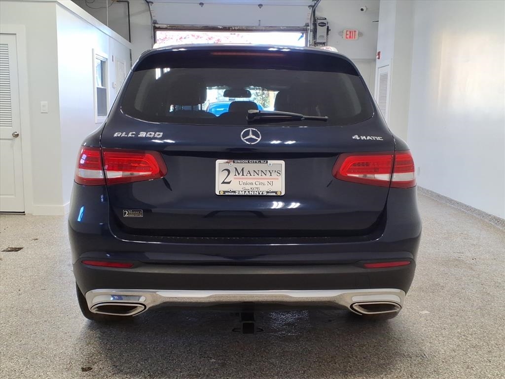 Mercedes-Benz GLC 4MATIC 4dr GLC 300 2016