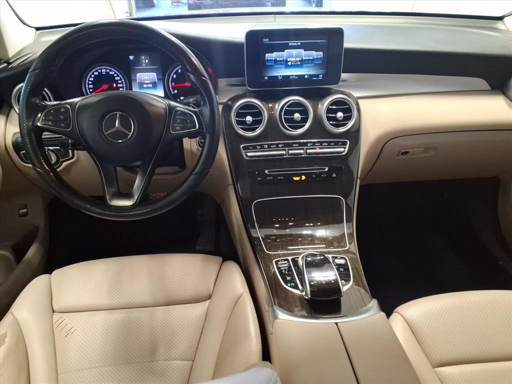 Mercedes-Benz GLC 4MATIC 4dr GLC 300 2016