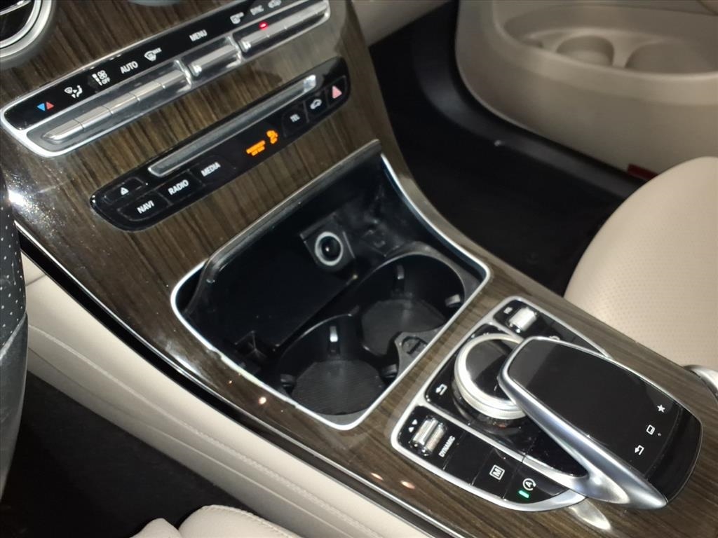 Mercedes-Benz GLC 4MATIC 4dr GLC 300 2016