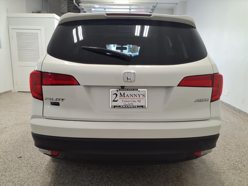 2016 Honda Pilot EX-L photo 4